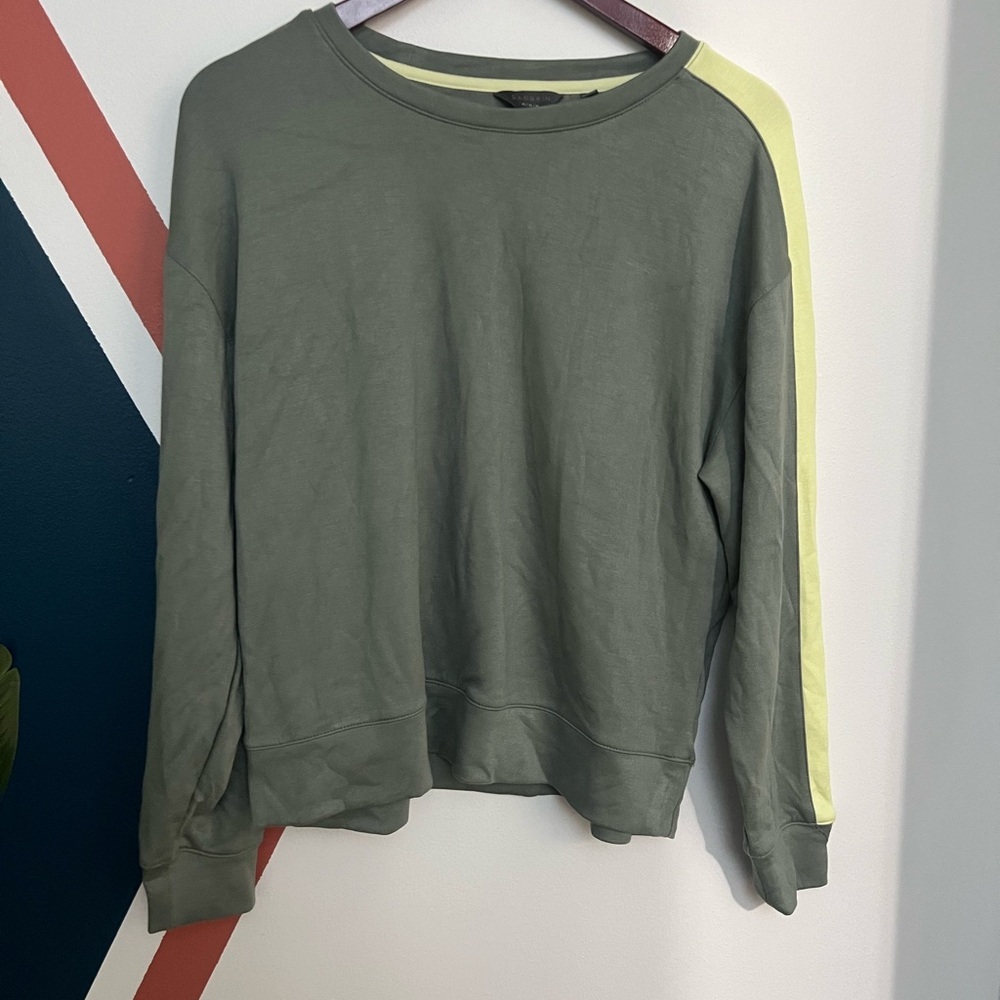 Danskin Olive Green and Lime Green Joggers Soft Knit Matching Set - Picture 7 of 7